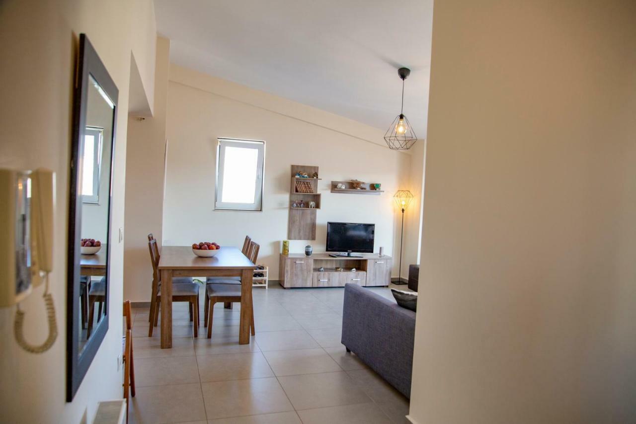 Catherine'S Comfort Apartment Νο3 Lávrion Esterno foto